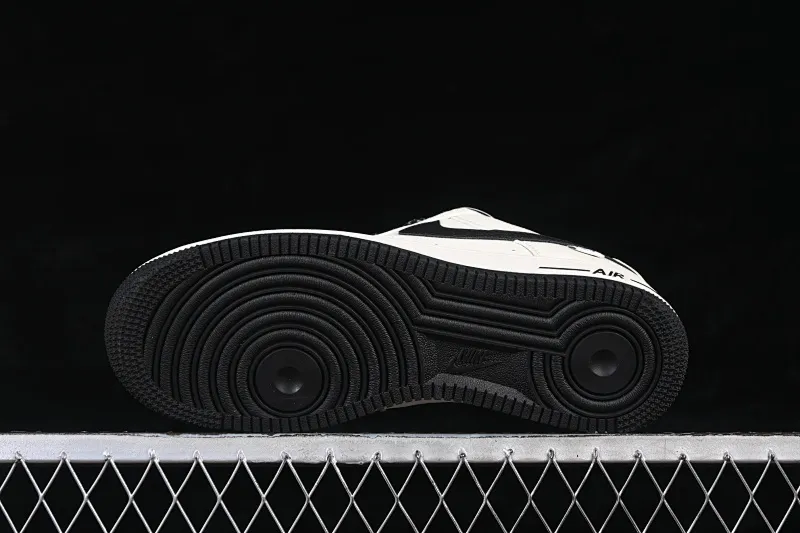 All categories Nk Air Force 1 Air Force series Nk Air Force 1 Low Air Force low-top Nike Air Force 1'07 Low Nike embossed beige black tree pattern Air Force 1 low-top casual sneakers SM6668-120